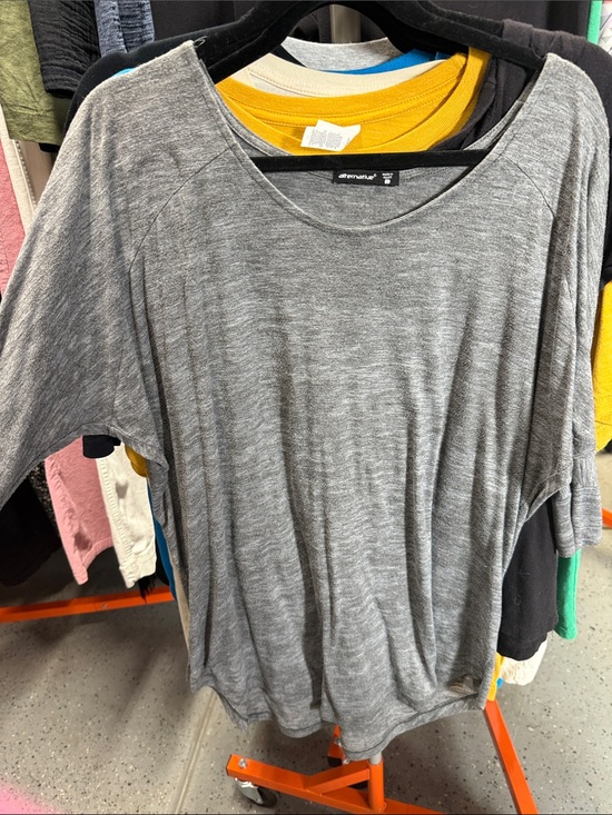 Alternative Apparel Tops - Alternative Apparel Heather Gray Short Sleeve Dolman Tee